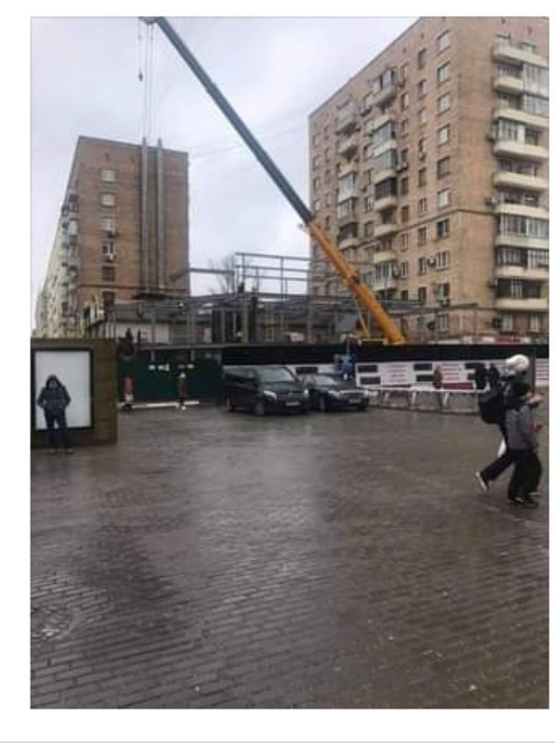 Реконструкцию торгового центра у «Алексеевской» завершат до конца года – управа